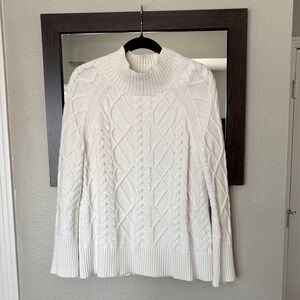 Talbots White Cable Knit Sweater. Cozy/Baggy Fit.